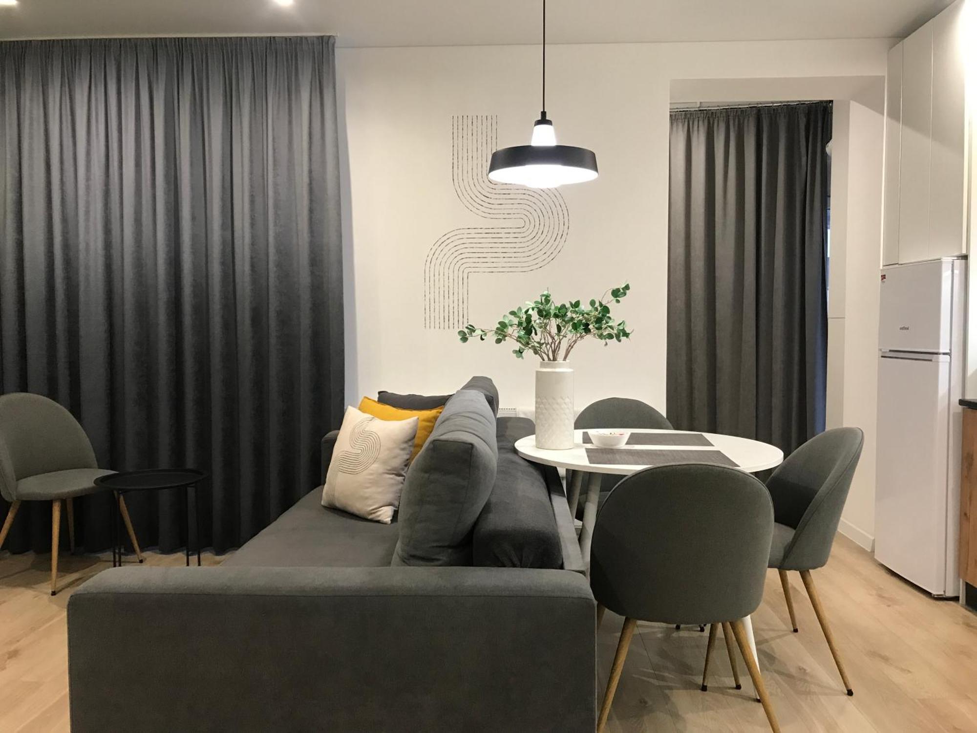 Modern Studio City Center Дуже Тепло! Netflix Khmel'nyts'kyy Exterior foto